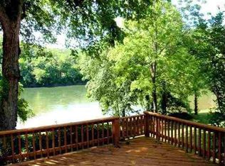 3222 Riverview Dr, Norfork, AR 72658
