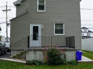 56 Thompson St, Raritan, NJ 08869