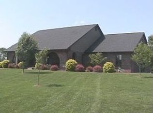 9992 W Carter Rd, Bloomington, IN 47403