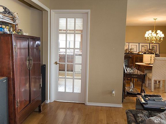 4th image of 13573 Linden Ave N #302