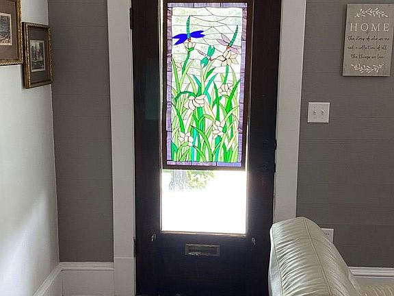 4th image of 529 Louisiana Ave