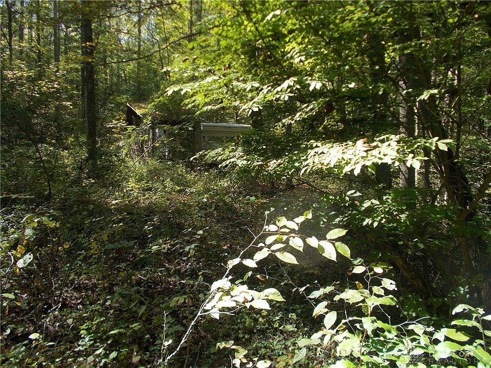 2nd image of 581 Butler Rd