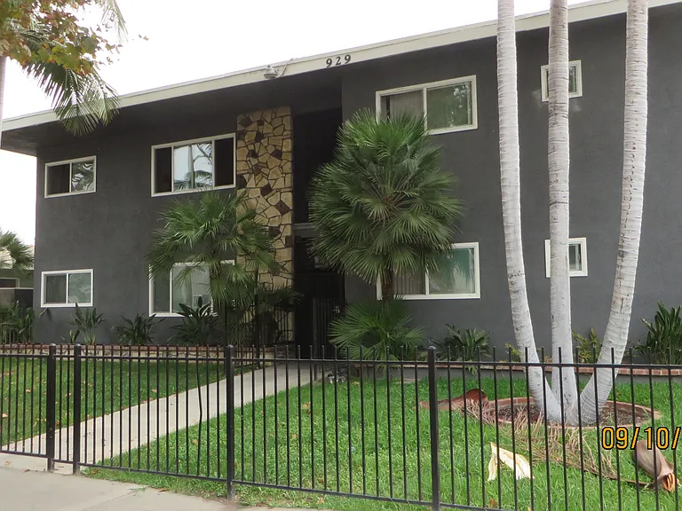 929 S Townsend St — Photo 8