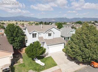 6812 Lost Springs Dr, Colorado Springs, CO 80923