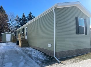 59328 Cary Ln, New Haven, MI 48048