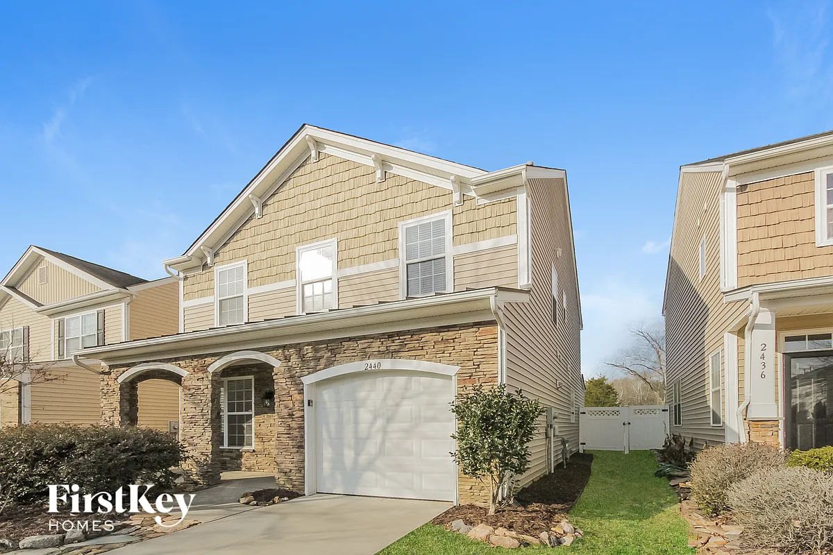 Building Photo - 2440 Sonoma Valley Dr