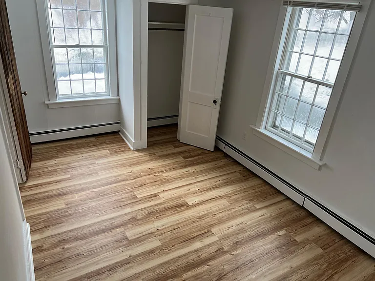 77 Pleasant St #3 — Photo 5