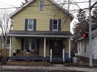 609 N Courtland St, East Stroudsburg, PA 18301