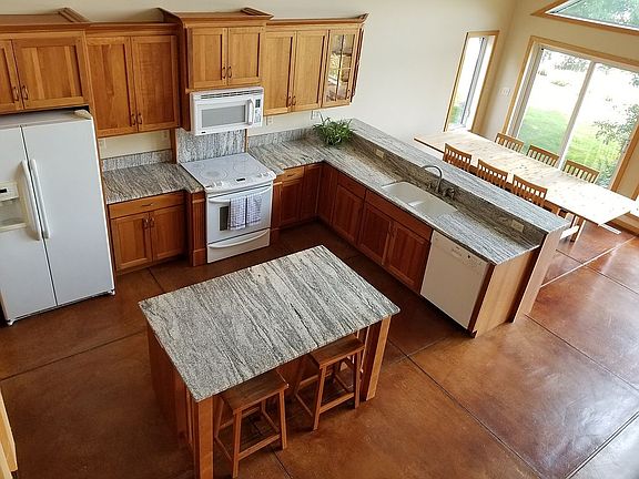 Granite countertops 