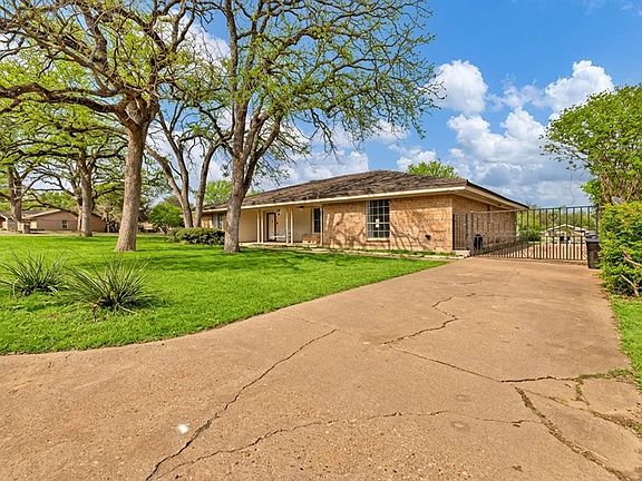 3rd image of 241 Timberlake Dr