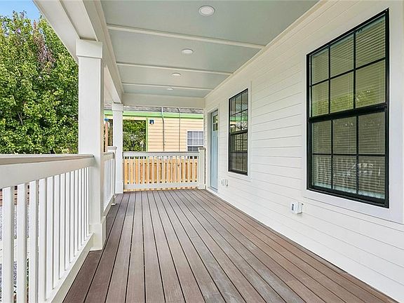3rd image of 9017 Green St #19