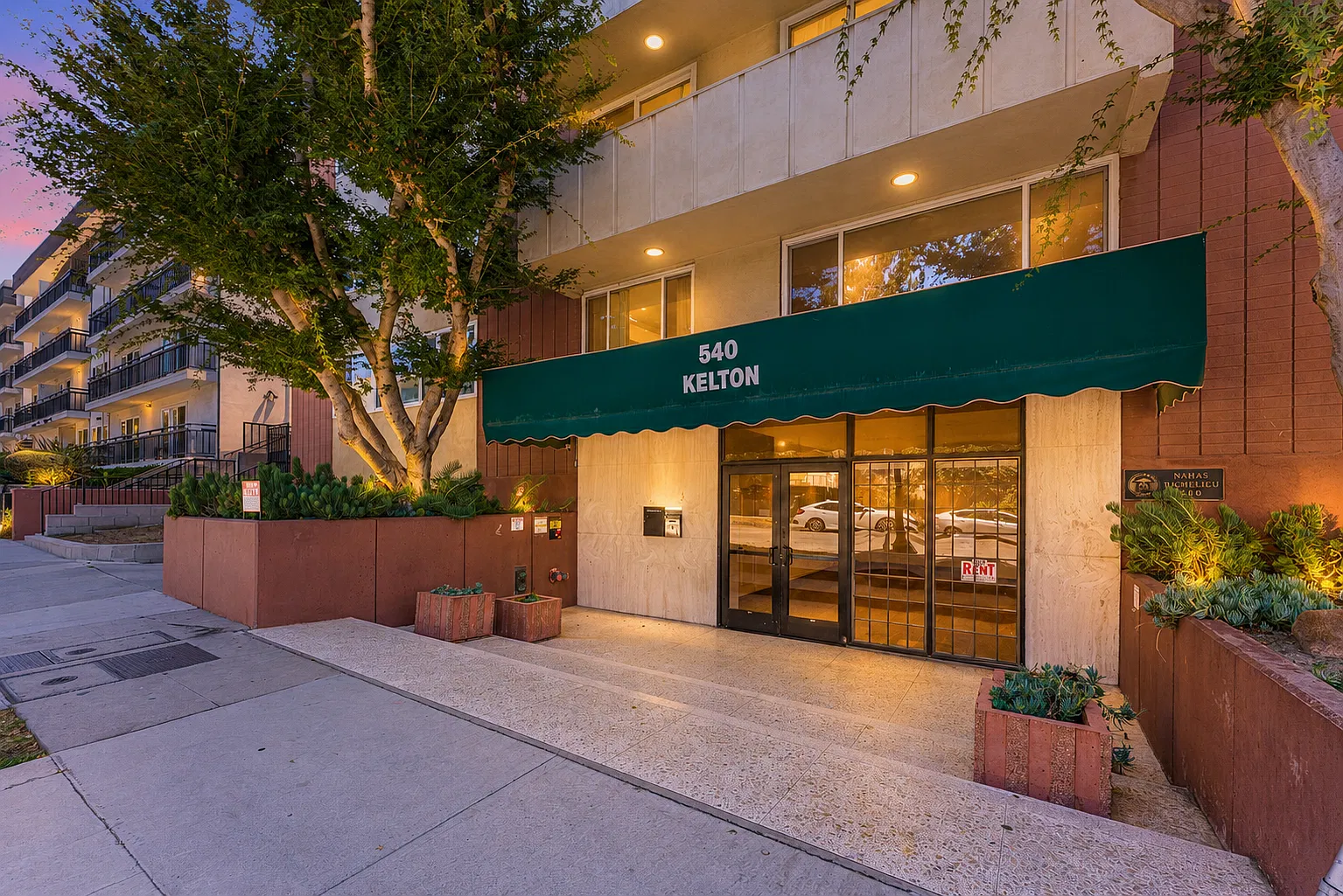 2 bed, 1191 sqft, $4,250 — Photo 1