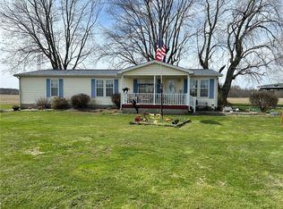 741 County Road 2425e, Casey, IL 62420