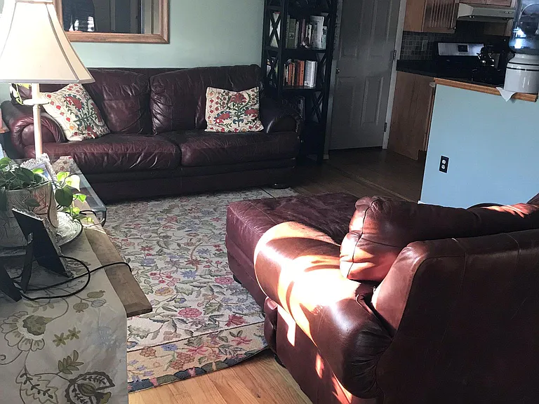 152 Gazo Ave — Photo 3