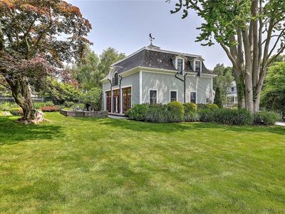 12 Howe St, Bristol, RI, 02809