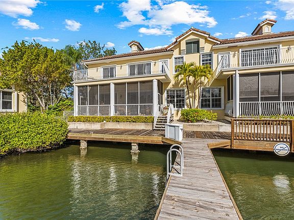 5th image of 1295 Marina Village Cir
