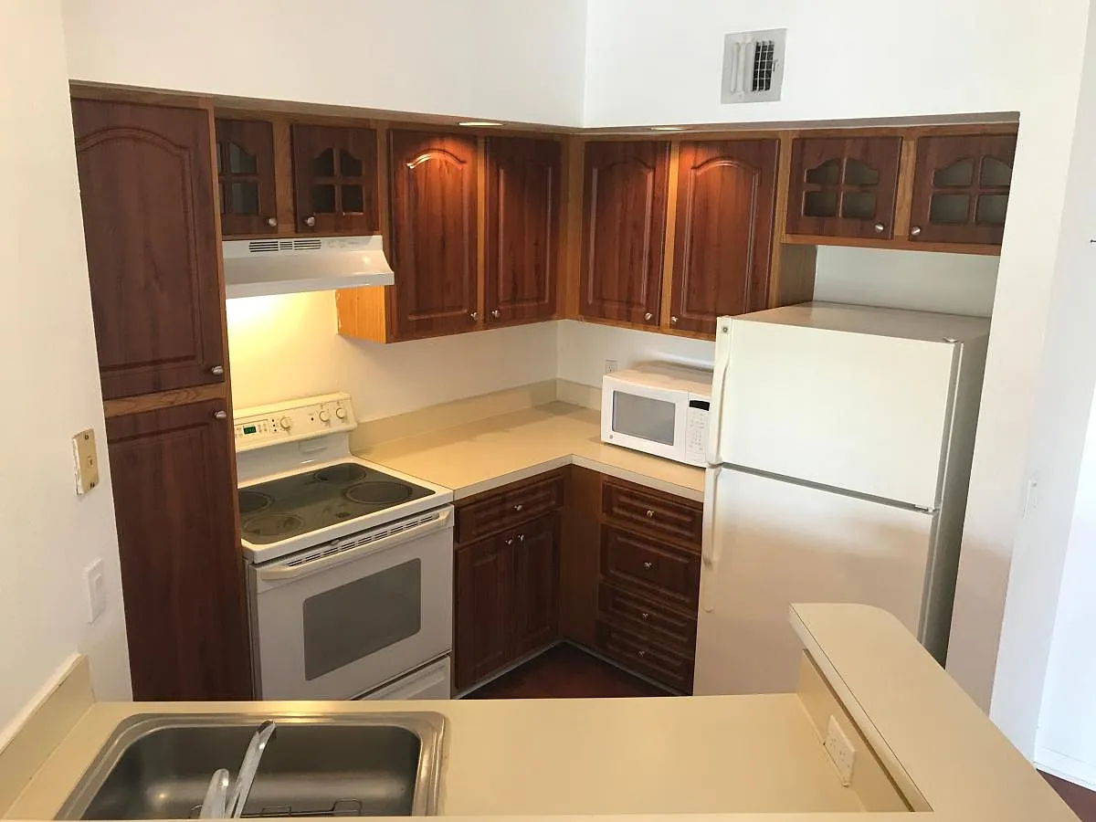 2 bed, 1150 sqft, $2,100 — Photo 4