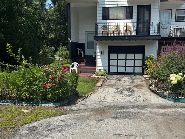 59 Windmill Road, Hyde Park, NY 12601