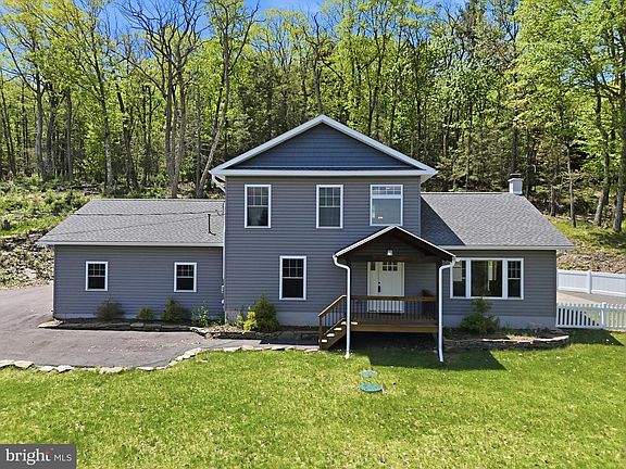 2nd image of 300 Gumbletown Rd