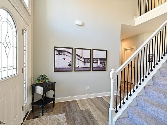 3rd image of 30081 Shadow Creek Dr