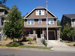 2816 S Adams St, Seattle, WA 98108