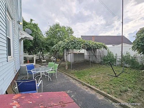 18 Mansfield St #2 — Photo 15