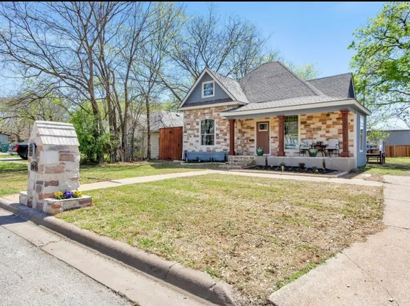 704 E Chaffin St, Sherman, TX 75090