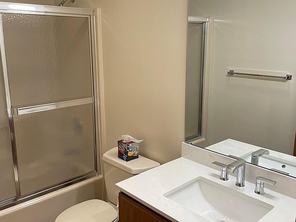 3rd image of 15062 Bignell Dr