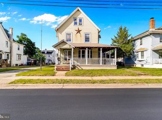 709 Bridgeboro St, Riverside, NJ 08075