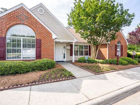 Foxridge Apartments | 200 Foxridge Cres, Durham, NC