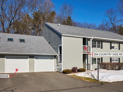 204 Country Side Rd #204, Greenfield, MA, 01301