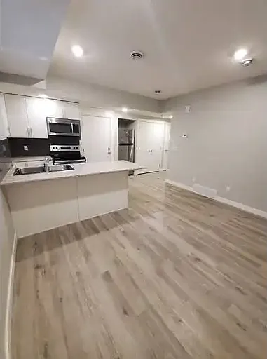 1 bed, 1.0 bath, $1,275 — Photo 1