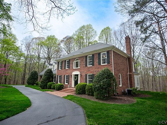 2nd image of 11071 Crossdale Ln