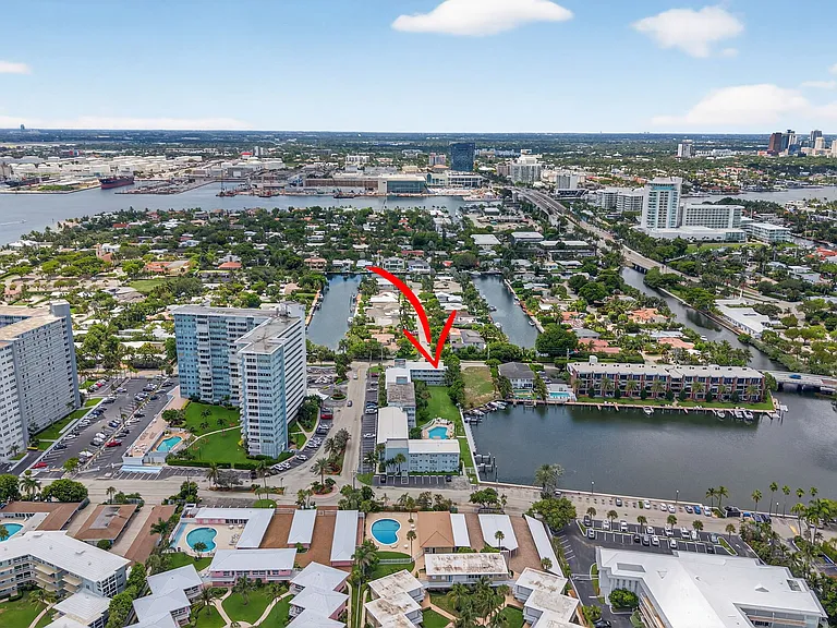 1850 S Ocean Dr #301 — Photo 6