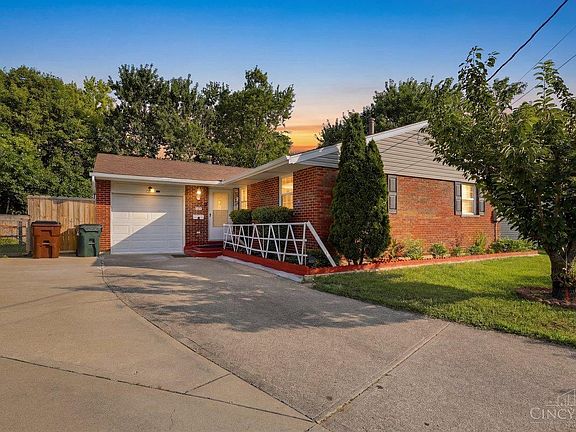 2nd image of 2536 Sudbury Dr
