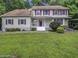 354 E Eastshore Dr, East Stroudsburg, PA 18301