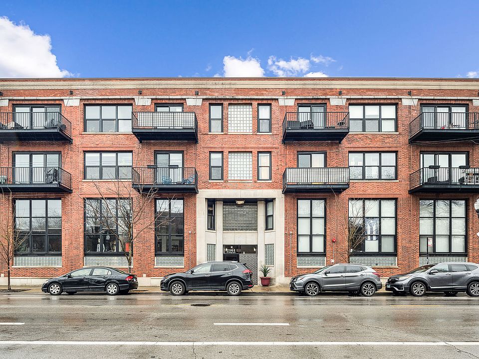 1st image of 2161 N California Ave APT 302