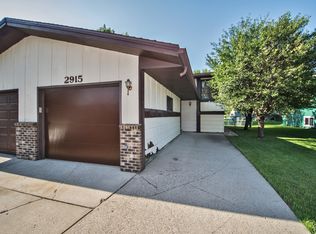 2915 Heatherwood Cir S #1, Moorhead, MN 56560