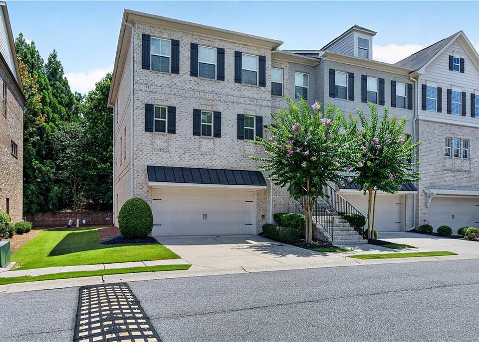 1st image of 9013 Woodland Trl #7