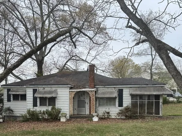 577 Garner St, Buford, GA 30518