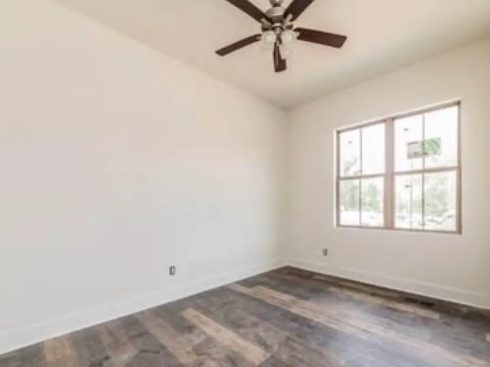 104 Oak Plains Aly #104