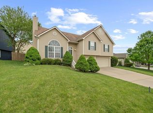 8567 N Ava Ave, Kansas City, MO 64154