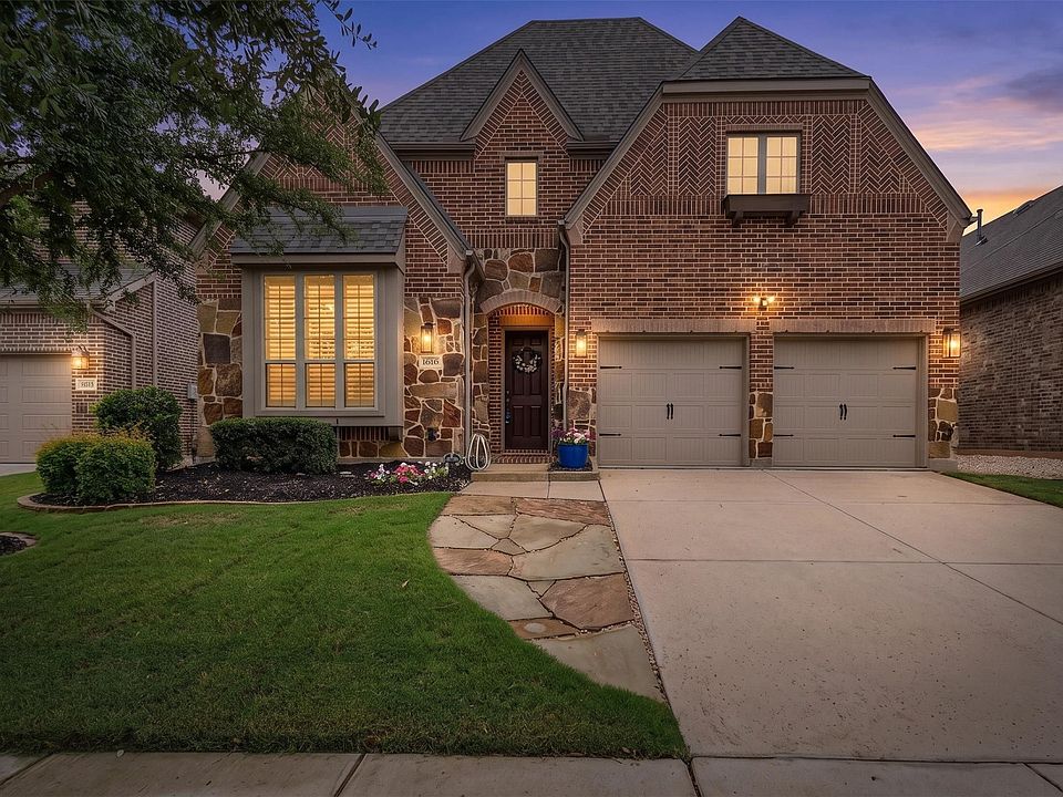 1st image of 1616 Golf Club Dr