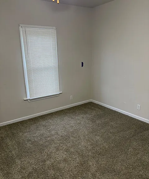 108 N Grant Ave — Photo 9