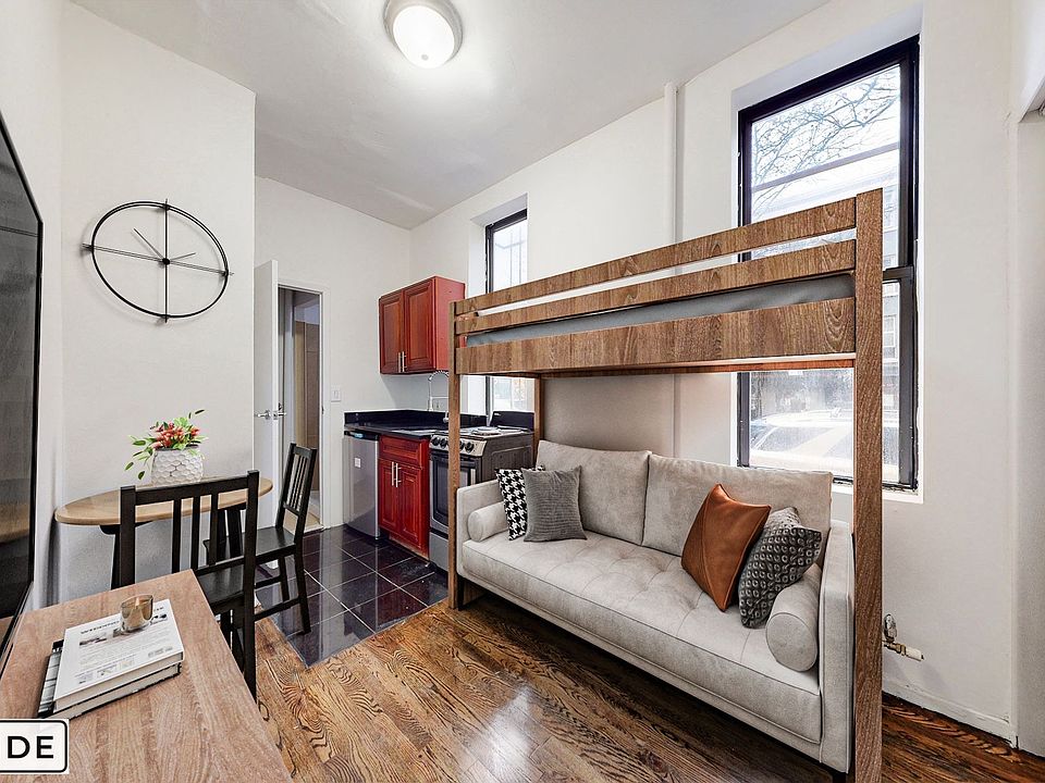 1st image of 303 W 11th St APT 1a