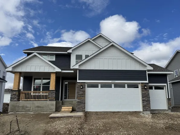 2423 Tyrone Dr, Shakopee, MN 55379