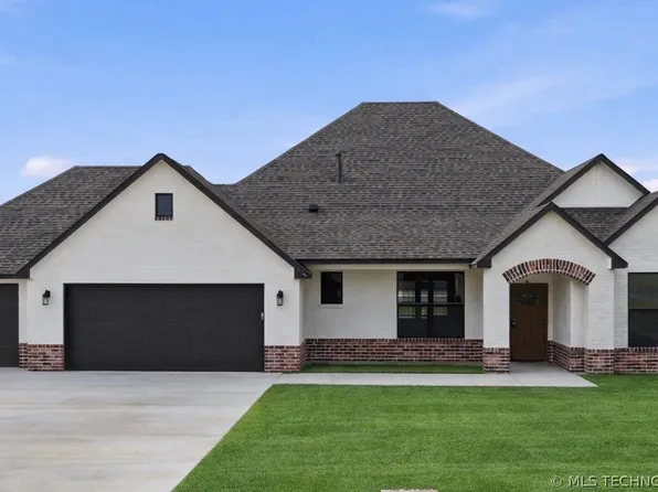 14256 N 71st East Ave, Collinsville, OK 74021