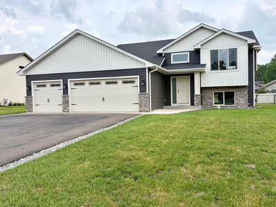 38313 Harder Ave, North Branch, MN, 55056