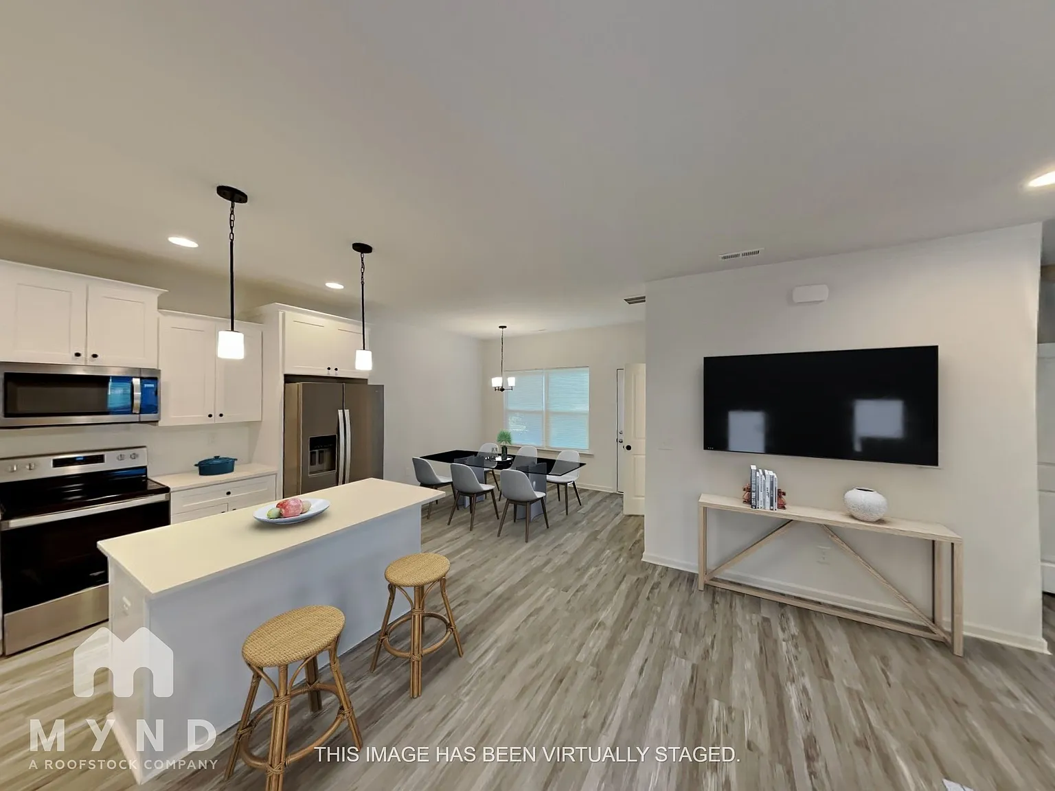 3 bed, 2.5 bath, 1462 sqft, $1,875 — Photo 3