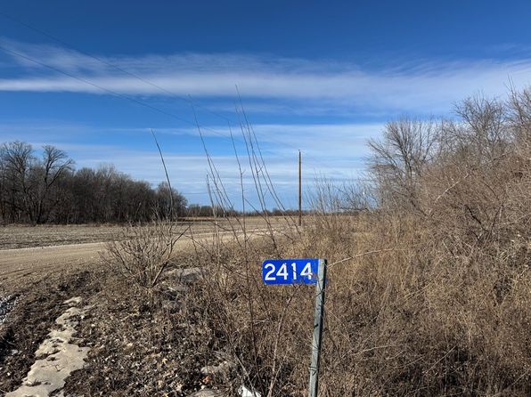 2414 Poplar Ave, Duncombe, IA 50532